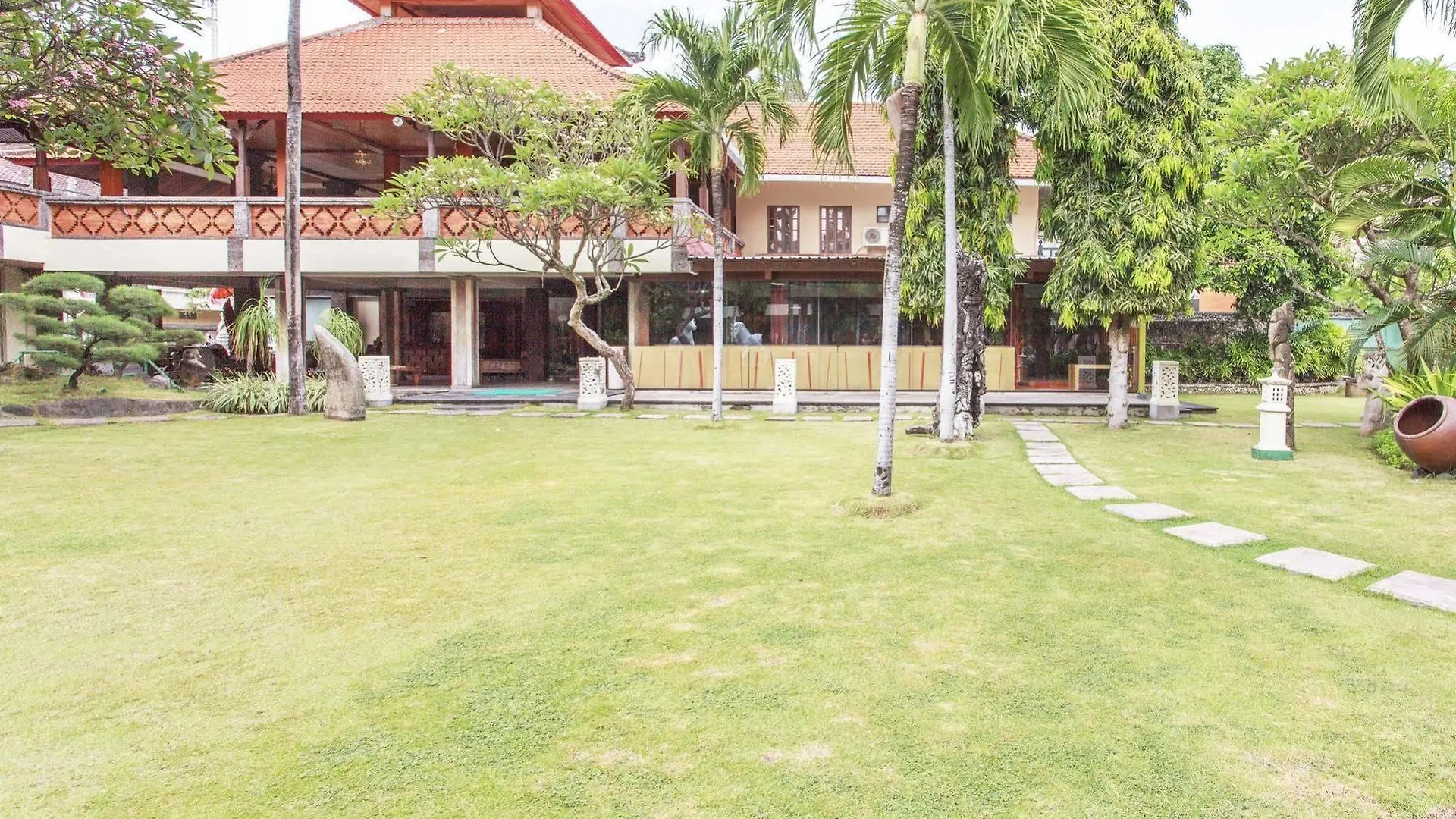 Bali Bungalo Hotel Kuta